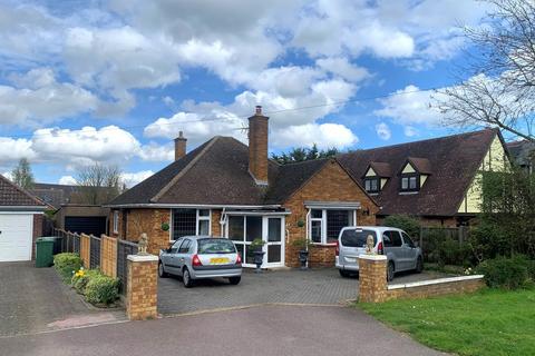 3 bedroom detached bungalow for sale, Baldock Road, Stotfold, Hitchin, SG5