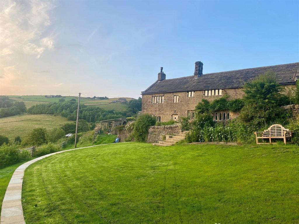 Old Riding Farm, Luddenden, Halifax, HX2 6SR 5 bed detached house for