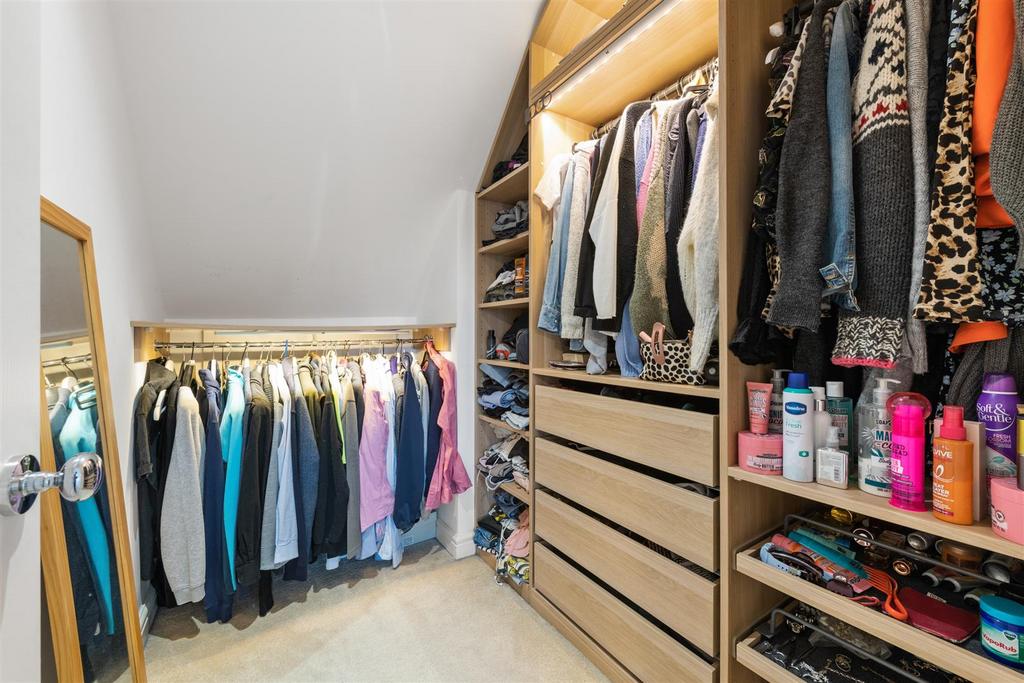 41 Aylesbury Road, Hockley Heath, B94 6 PD 8.jpg