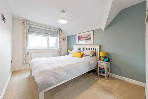 41 Aylesbury Road, Hockley Heath, Solihull, B94 6PD