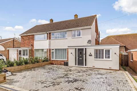 4 bedroom semi-detached house for sale, Firs Close, Folkestone, CT19
