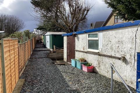 25 Lon Lwyd Isaf, Pentraeth, LL75 8LN