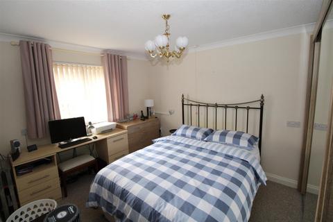 1 bedroom retirement property for sale, Eastgate Street, Bury St. Edmunds IP33