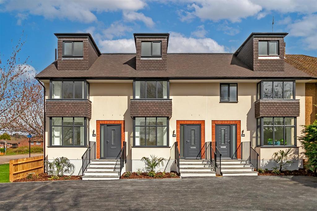 Folly Lane, St. Albans 3 bed end of terrace house for sale £825,000