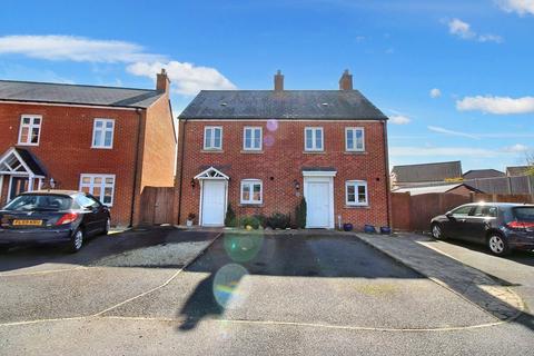 2 bedroom semi-detached house for sale, Bridge View, Shefford, SG17