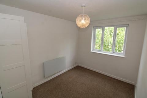 2 bedroom flat for sale, Oast Court, Southgate Street, Bury St. Edmunds IP33