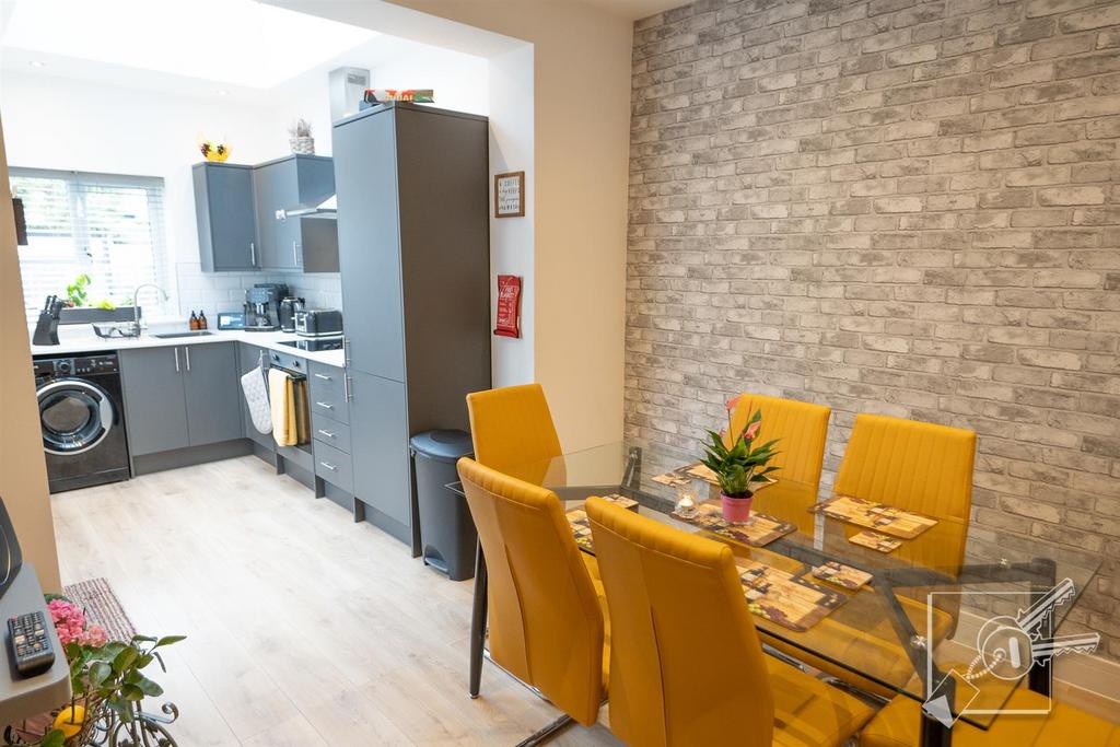 7a kitchen/diner
