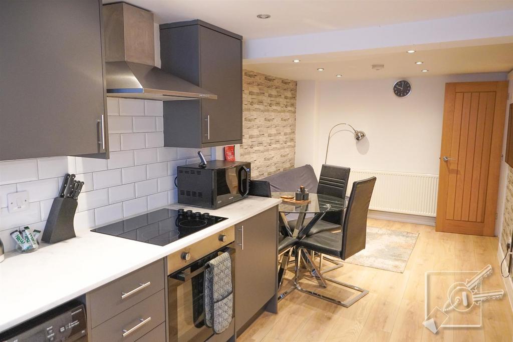 7b Kitchen