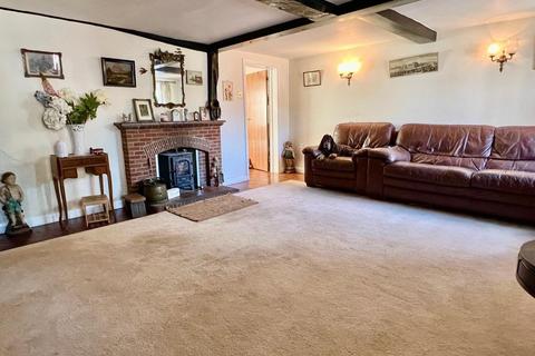 3 bedroom terraced house for sale, The Street, Bury St. Edmunds IP31