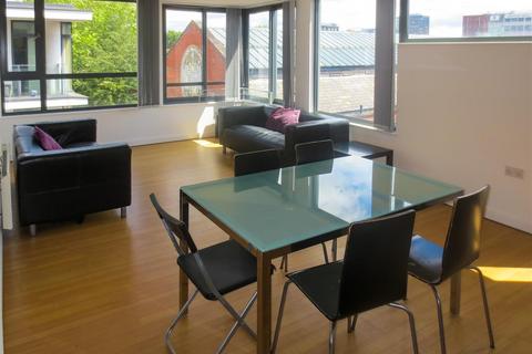 2 bedroom apartment to rent, Agecroft House City Centre