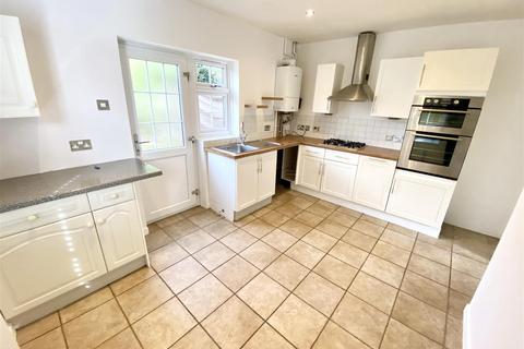 2 bedroom end of terrace house for sale, Beresford Road, Poole BH12