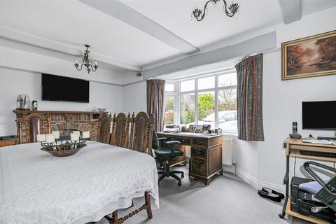 4 bedroom detached house for sale, Bucknalls Drive, Bricket Wood, St. Albans