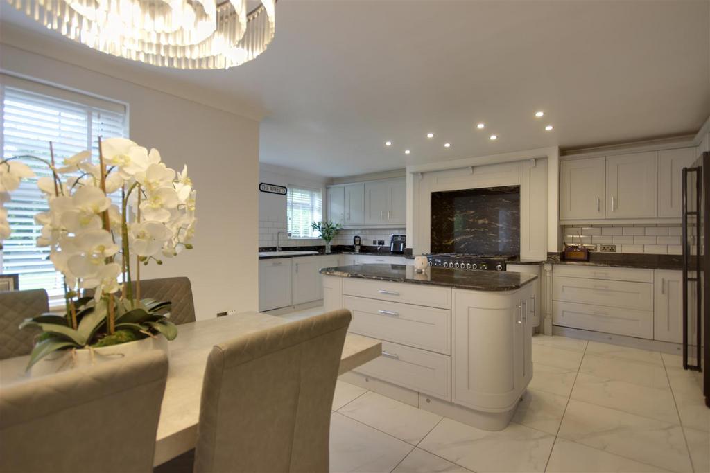 Kettlethorpe Drive, Welton 4 bed detached house for sale £459,950