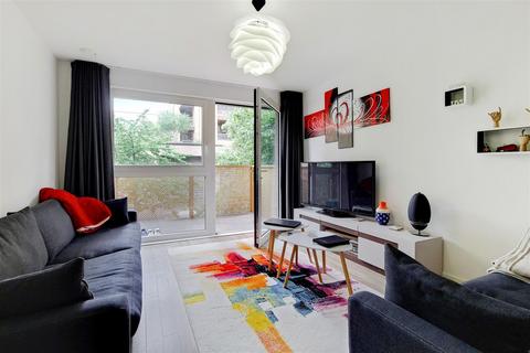 1 bedroom flat to rent, Naomi Street, Surrey Quays, SE8