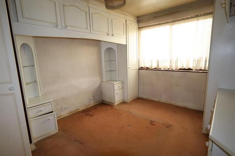 2 bedroom bungalow for sale, Denham Close, Dymchurch