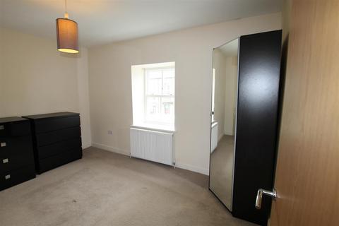 2 bedroom apartment to rent, Bridge Apartments, Silsden