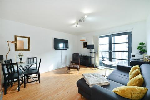 1 bedroom apartment for sale, Commercial Road, London, E14