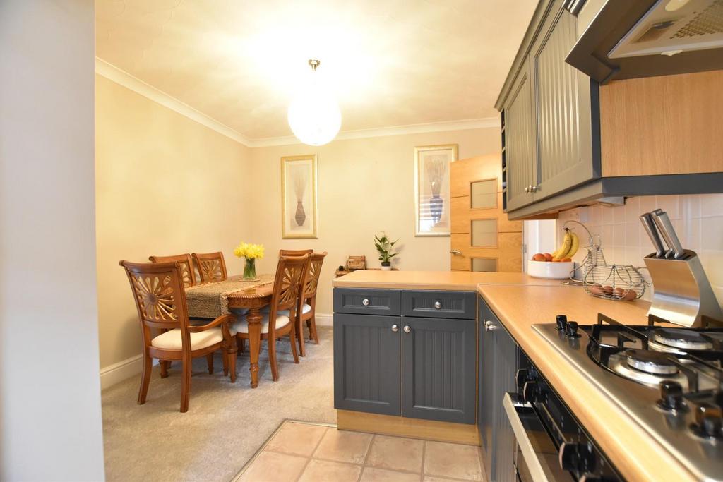 Kitchen / Diner