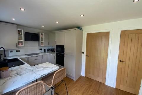 3 bedroom house for sale, Thornway Drive, Ashton-Under-Lyne