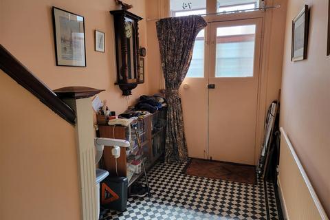 74 Woodberry Avenue, London, N21 3LB