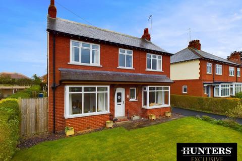 4 bedroom detached house for sale, Red Scar Lane, Scarborough