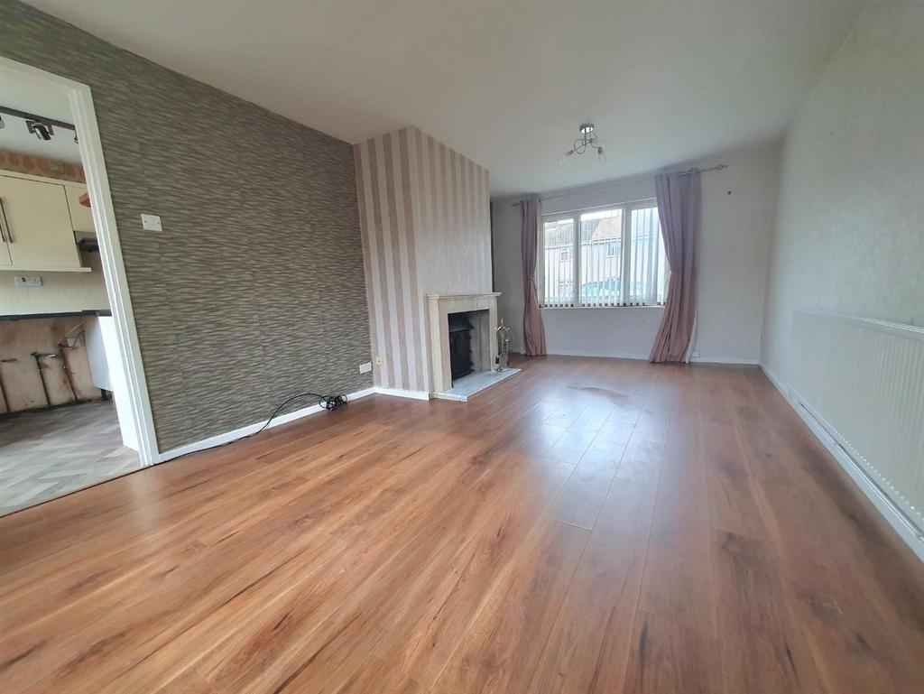 Keenan Drive, Bedworth 3 bed terraced house for sale £175,000