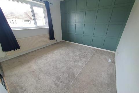 393 Cedar Road, Nuneaton, CV10 9DQ