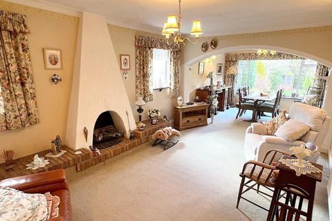 2 bedroom detached bungalow for sale, Streetly Crescent, Four Oaks, Sutton Coldfield