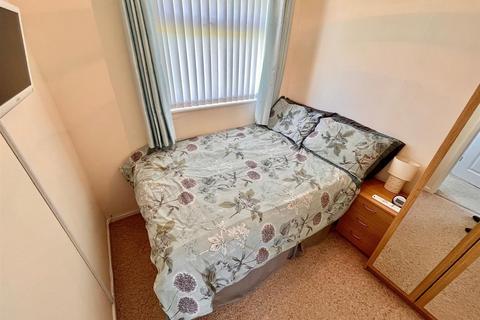 2 bedroom chalet for sale, Winterton Valley Estate, Winterton-On-Sea