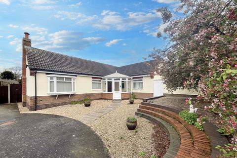 4 bedroom detached bungalow for sale, Broughton Astley, Leicester LE9