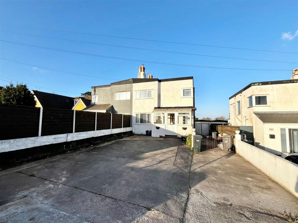 Brixham Road, Paignton TQ4 4 bed semidetached house for sale £350,000
