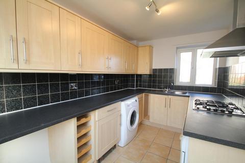 2 bedroom terraced house to rent, Kings Meadow View, Wetherby, West Yorkshire, UK, LS22