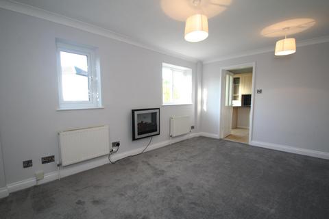 2 bedroom terraced house to rent, Kings Meadow View, Wetherby, West Yorkshire, UK, LS22