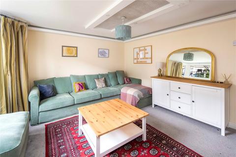 31 Maud Road, London, E13 0JT