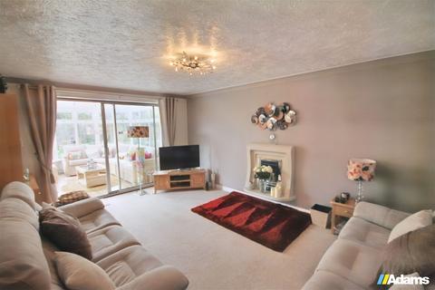 12 Aylsham Close, Widnes, WA8 4FF