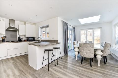 1 Beechen Row, Grayshott, Hindhead, GU26 6FW