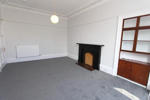 3 bedroom flat to rent, Morningside Road, Morningside, Edinburgh, EH10
