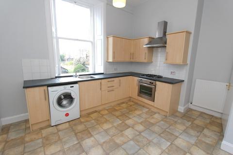 3 bedroom flat to rent, Morningside Road, Morningside, Edinburgh, EH10