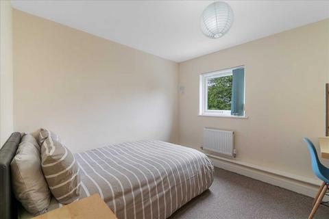 5 bedroom apartment to rent, Plymouth PL4