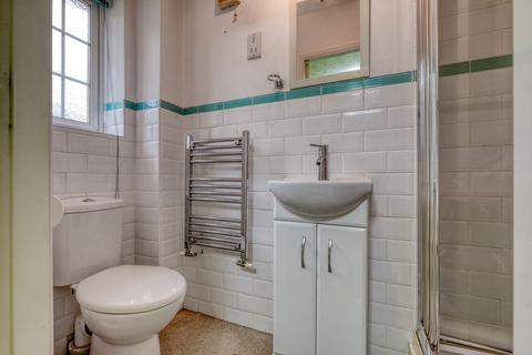 64 Hoveton Close, Redditch, B98 7HW