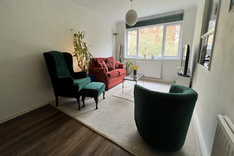 2 bedroom flat for sale, Southampton