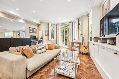 39b Redcliffe Gardens, London, SW10 9JH