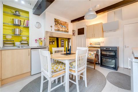 2 bedroom terraced house for sale, The Cross Keys, Church Street, Pateley Bridge, Yorkshire, HG3