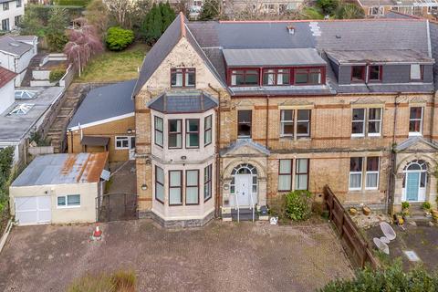 18 bedroom semi-detached house for sale, Clive Crescent, Penarth, Vale of Glamorgan, CF64