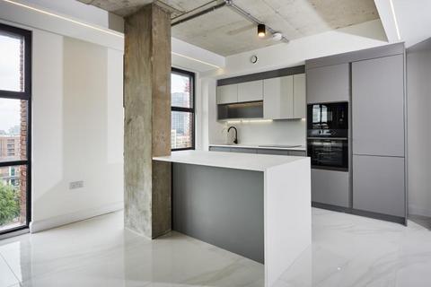 3 bedroom apartment to rent, Apt 7.10 :: One Silk Street
