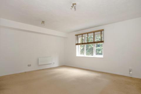 1 bedroom flat for sale, Station Hill, Crawley RH10