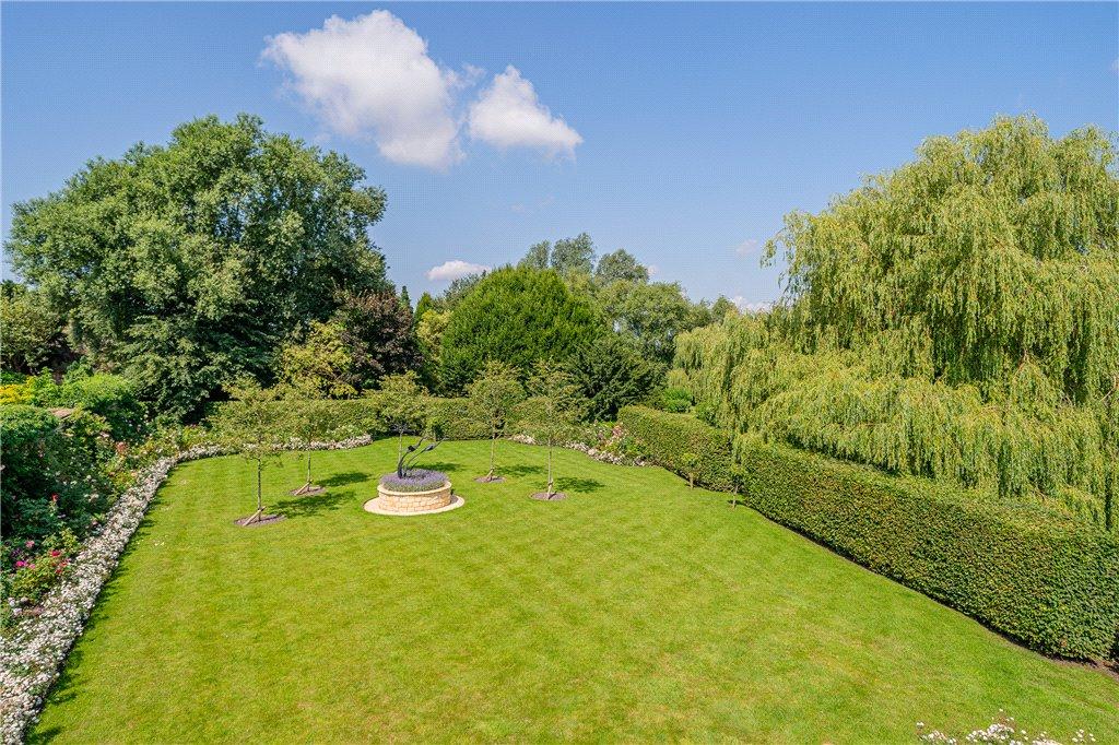 Stunning Gardens