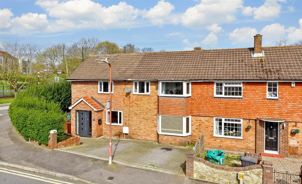 Nevill Road, Snodland, Kent 3 bed end of terrace house for sale £450,000