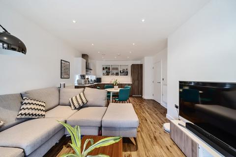 2 bedroom apartment for sale, Rolfe Terrace, London