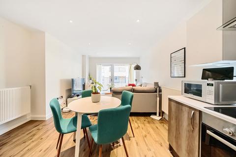 2 bedroom apartment for sale, Rolfe Terrace, London